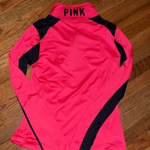 VS PINK Pink and BLACK ULTIMATE DEEP ZIP Large Top